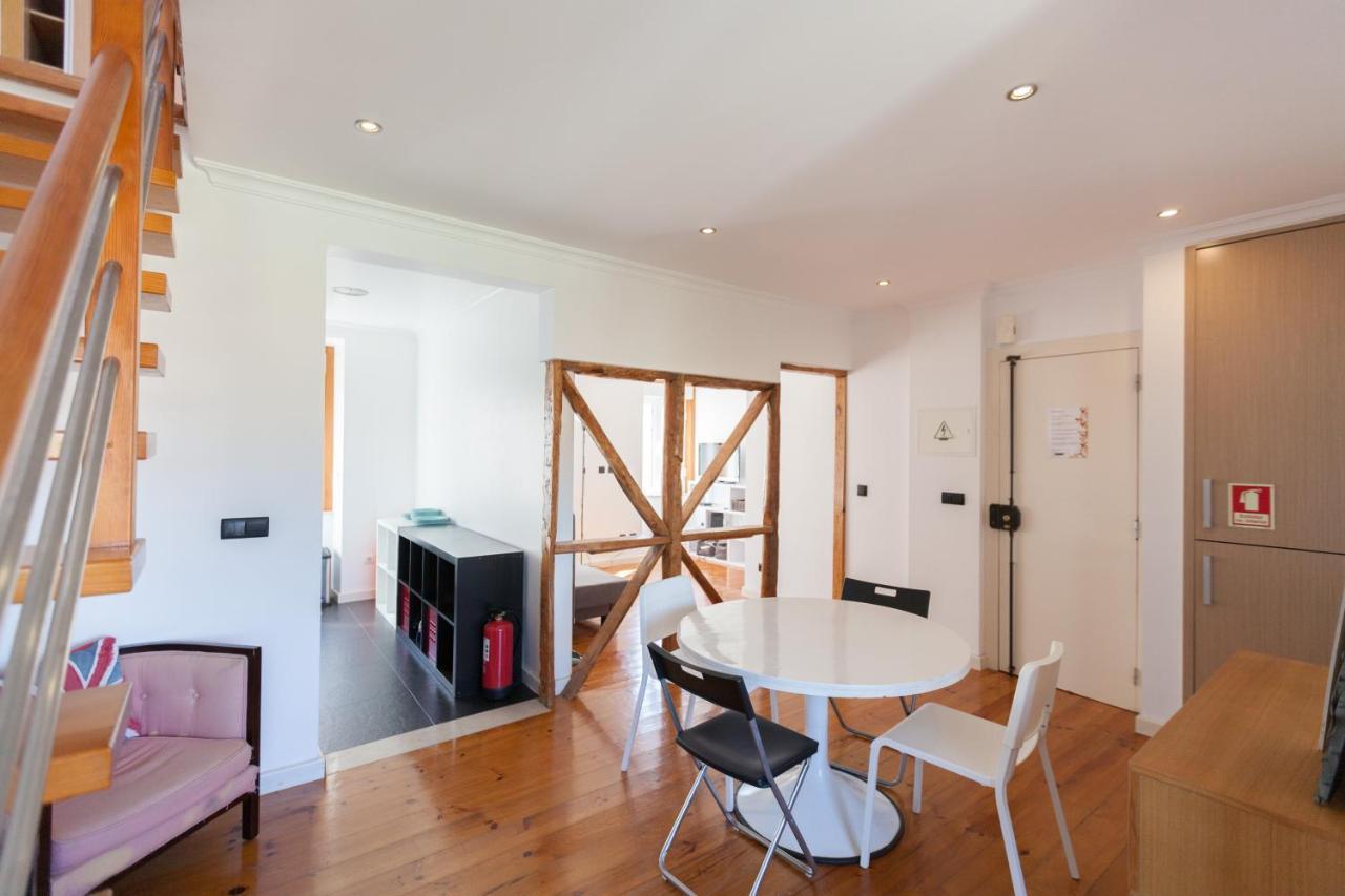 Flh - Charming Graca Duplex Apartment Lisbon Luaran gambar