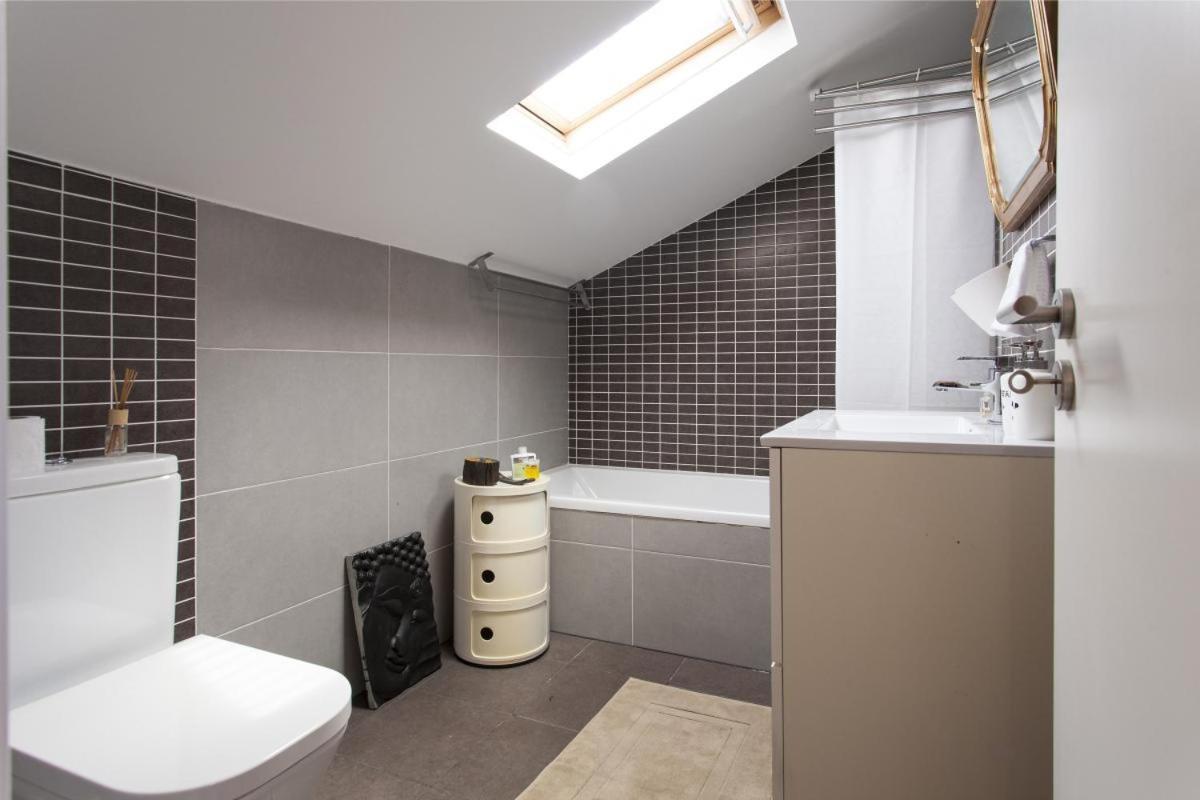 Flh - Charming Graca Duplex Apartment Lisbon Luaran gambar